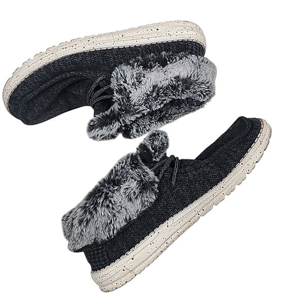 HEYDUDE Wendy Fold Boot | Women’s Fuzzy Lined Size 8 - Picture 1 of 8